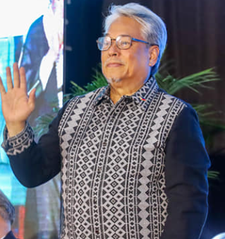 Lone Filipino Gusi Peace Prize laureate awarded for “good governance” calls on collaborators in food production to counter insurgency, terrorism